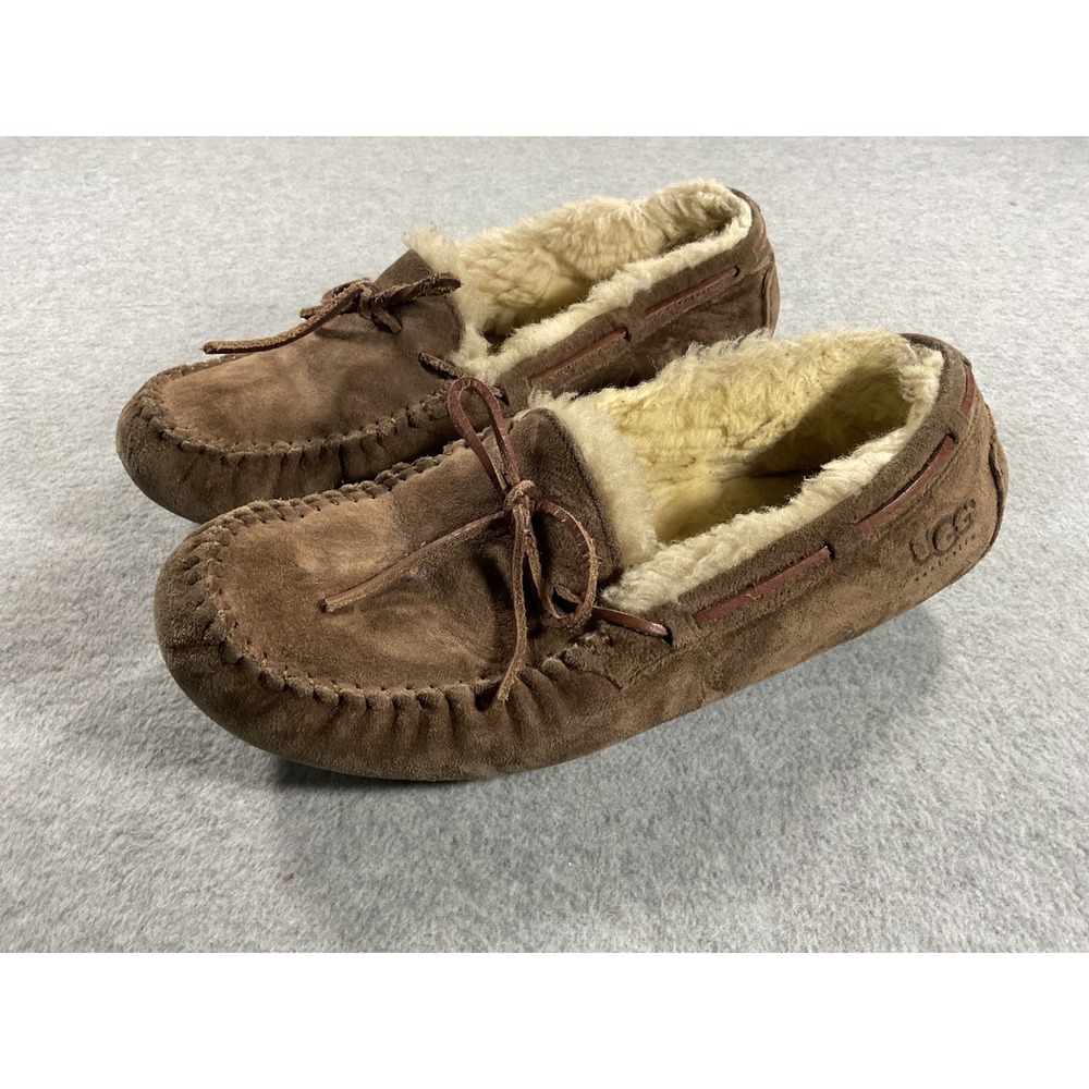 UGG Australia Dakota Men 10 Brown Suede Sheepskin Lined Moccasin Slippers 5612